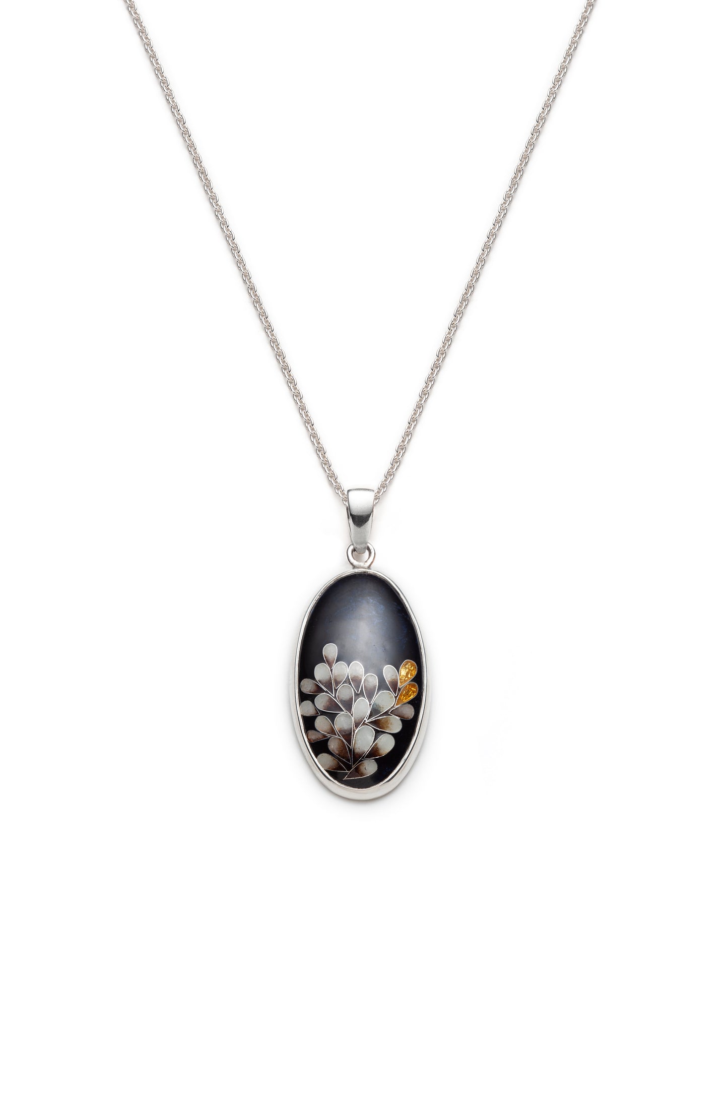 Fall petals pendant (black)