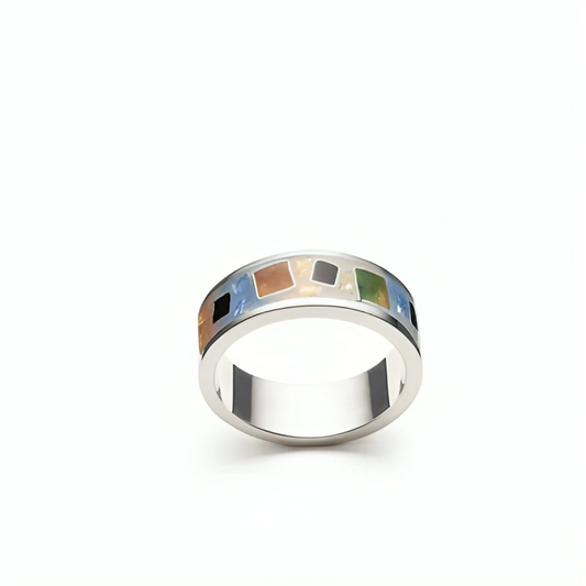 Contemporary band ring