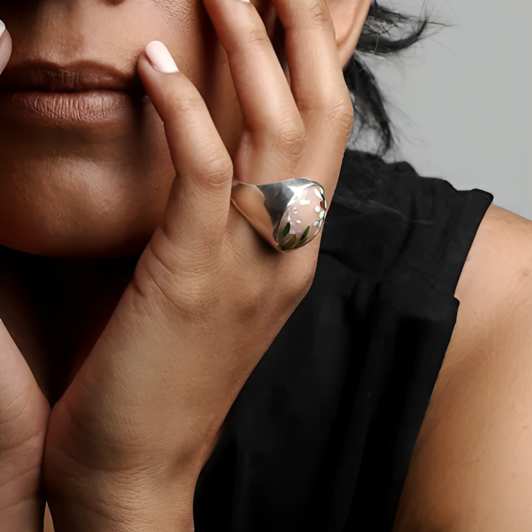Bloom ring